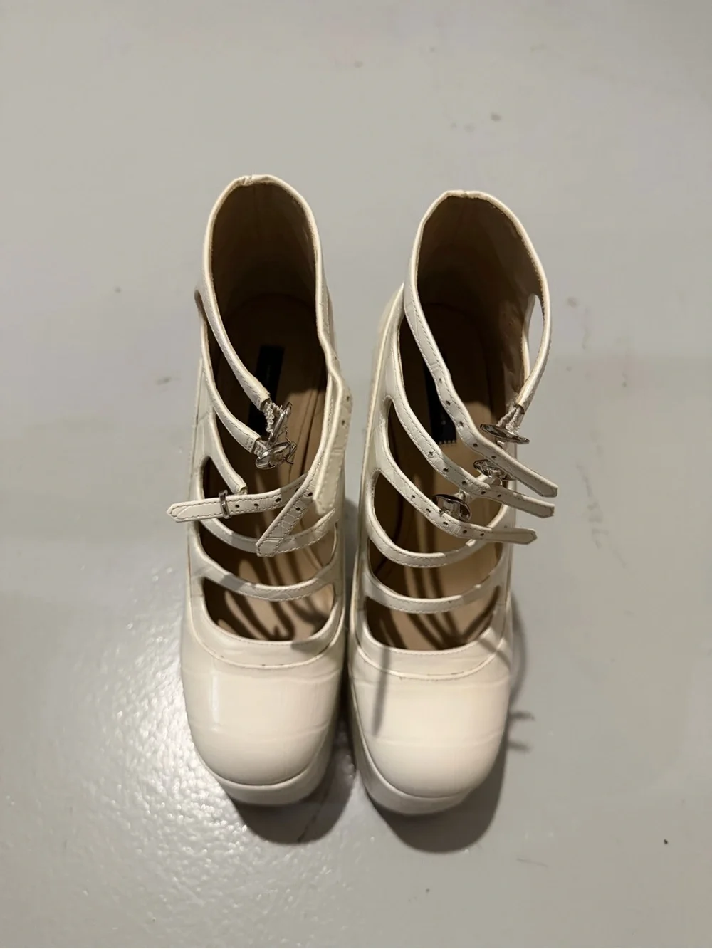 Marc Jacobs Kiki White Croc-Embossed Platform Heels